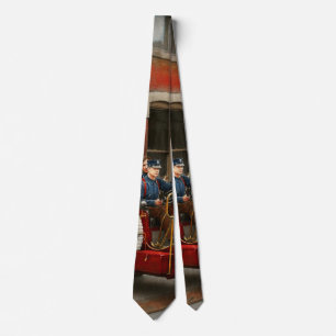 Corbata Camión de Bomberos - La escuadrilla volante 1911