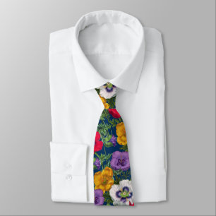 Corbata Camionetas amarillas rojas y verdes hojas