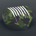 Corbata Camuflaje militar Camo blanco Bandera estadouniden<br><div class="desc">Este diseño fue creado a través del arte digital, puede ser personalizado haciendo clic en el botón personalizar y cambiando el color, agregando un nombre, iniciales o sus palabras favoritas. Póngase en contacto conmigo en colorflowcreations@gmail.com si desea tener este diseño en otro producto. Compra mi pintura acrílica abstracta original para...</div>
