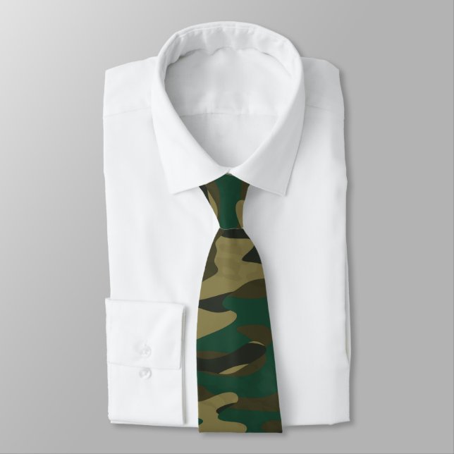 Corbata Camuflaje tonos de verde (Atado)