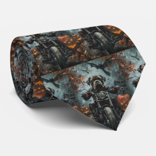 Corbata Cane Corso montando motocicleta Halloween aterrado