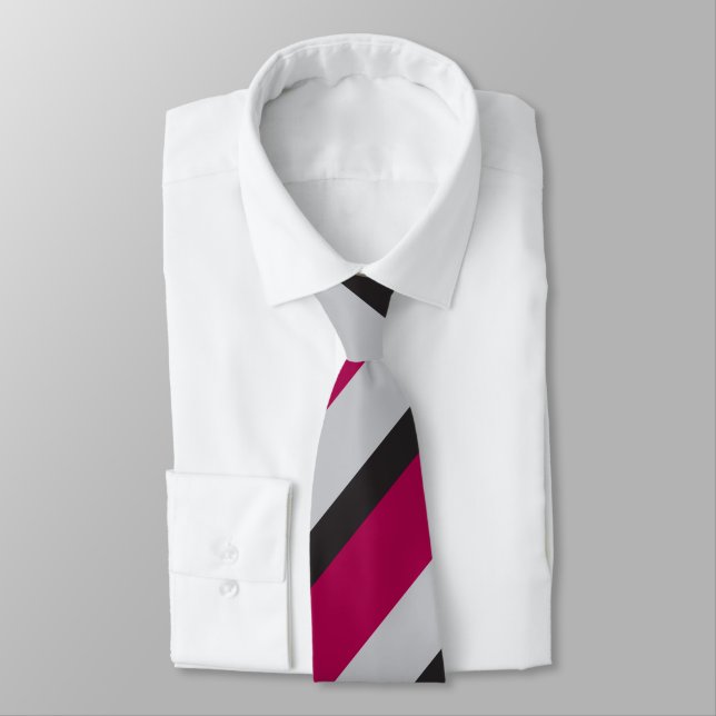 Corbata Carbón gris y frambuesa profunda en banda de riñón (Atado)