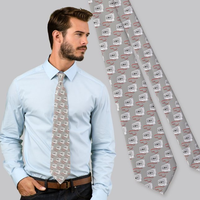 Corbata Casinete de audio (Subido por el creador)