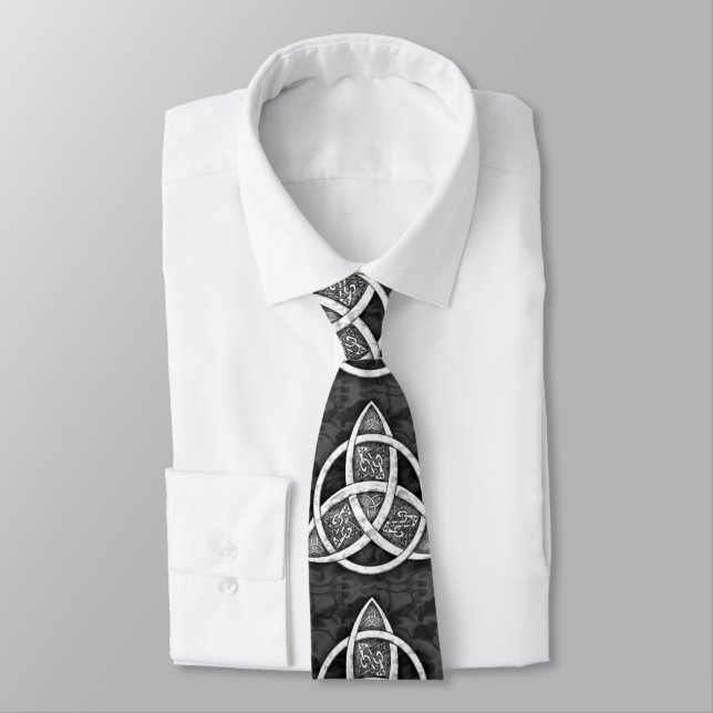 Corbata .Celtic Trinity Knot negro, gris, blanco (Atado)