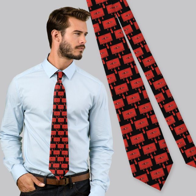 Corbata Cinta de Corazón Rojo (Subido por el creador)