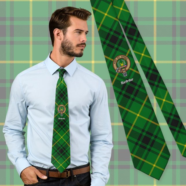 Corbata Clan MacArthur Escudo sobre Tartán (Subido por el creador)