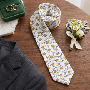 Corbata clásica con arte floral de margarita amari
