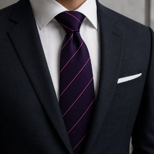 Corbata Clásico Negro y Dorado con Raya Diagonal