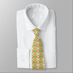 Corbata Colores cálidos Ornamentos ondulados a mediados de<br><div class="desc">Trae vivo tu atuendo con esta humeante corbata de cuello de estilo medio siglo,  con un patrón ondulante ondulado en melocotón,  verde,  azul,  amarillo y blanco.</div>