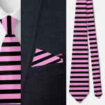 Corbata Coloridas rayas de corte cortas Necktie<br><div class="desc">Corbata colorida del patrón de bandas cortas.</div>