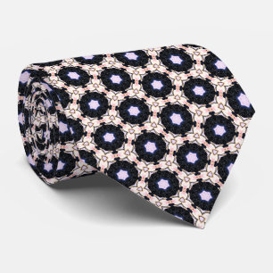 Corbata con Estrellas Rosadas y Anillos de Crema