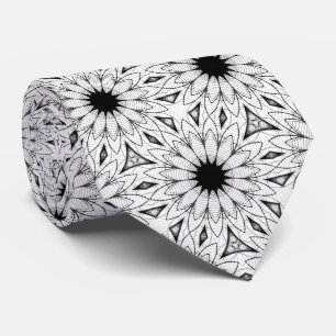 Corbata con patrón de mandala floral en blanco y n