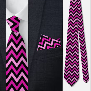 Corbata con patrón de rayas lindas y coloridas