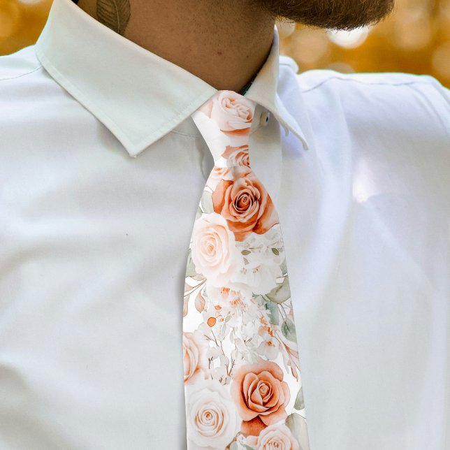 corbata con rosas de terracota y blanco (Subido por el creador)