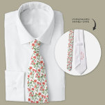 Corbata Coral Carnation Necl Tie<br><div class="desc">El "Coral Carnation Neck Tie" encarna la elegancia fijadora de tendencias para los bodas, particularmente apetecible para parejas involucradas en la moda que buscan regalos únicos para los padrinos. El diseño de esta corbata no sólo se alinea con los temas botánicos del jardín sino que también resume la vitalidad de...</div>