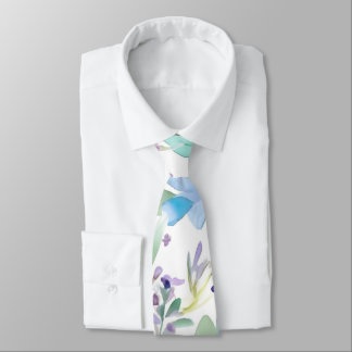 Corbata Cuello floral de color azul y lavanda
