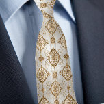 Corbata Cuello formal sofisticado<br><div class="desc">El White Hummingbird SSofisticated Formal Necktie es un elegante establecimiento que combina la colección de Bodas de colibrí blanca. Con una imagen de IA editada digitalmente, esta corbata muestra un patrón elegante e intrincado, libre de elementos florales o de filigree, diseñado en un contexto neutro para exudar sofisticación eterna y...</div>