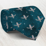 Corbata Cute Vampire Bat Green<br><div class="desc">Un lindo murciélago vampiro colgado contra un verde azulado cielo verde iluminado por la luna. Diversión por Halloween. Arte original de Nic Squirrell.</div>