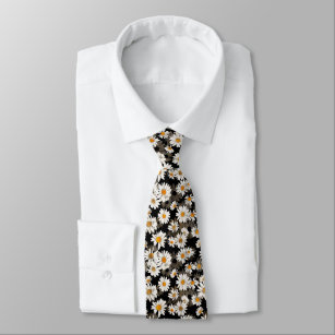 Corbata Daisies blancos sobre el patrón floral negro