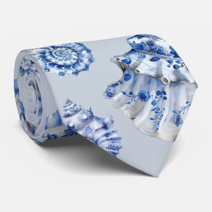Corbata de conchas marinas blancas y azules elegan