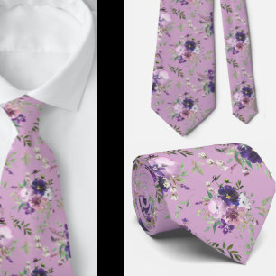 Corbata de cuello con flores de lavanda en acuarel