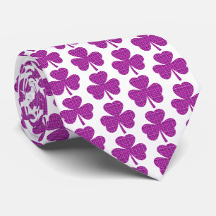 Corbata de cuello de cuadros rosa y púrpura en for