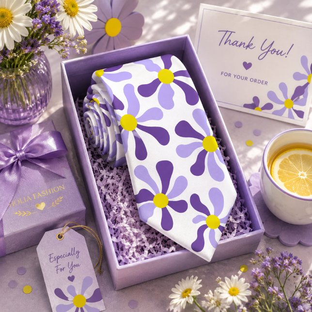 Corbata de cuello de lavanda púrpura floral (Subido por el creador)