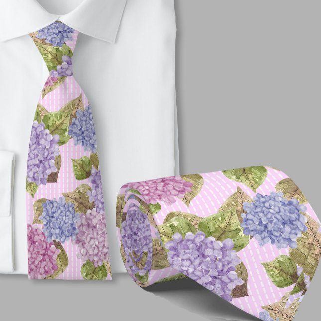 Corbata de cuello floral de acuarela Hydrangeas ro (Subido por el creador)