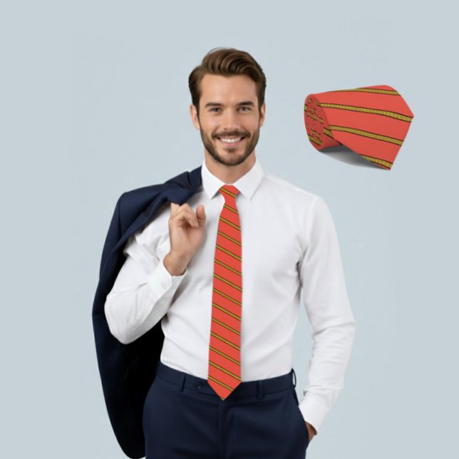 Corbata de cuello pateada (Subido por el creador)