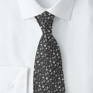 Corbata de flores diminutas de metal gris