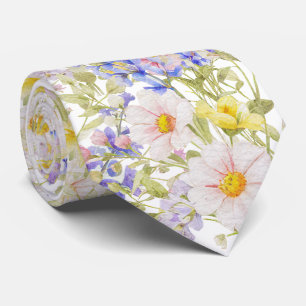 Corbata de flores frescas de prado