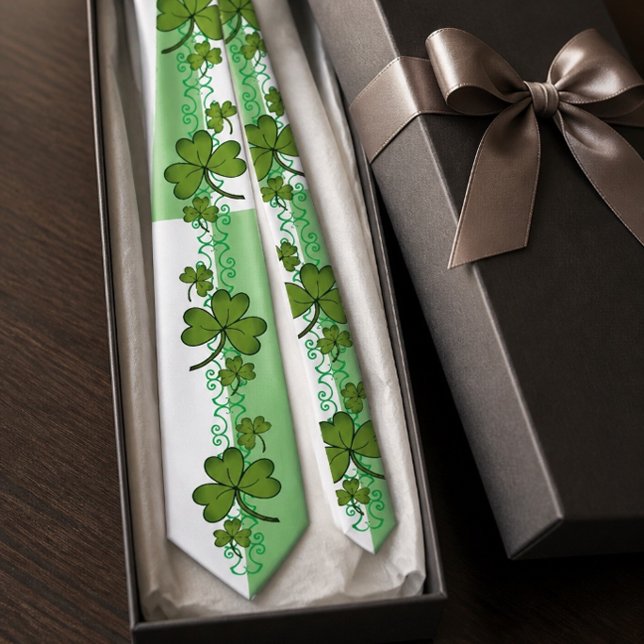 Corbata de hombre Scroll & Shamrock (Subido por el creador)