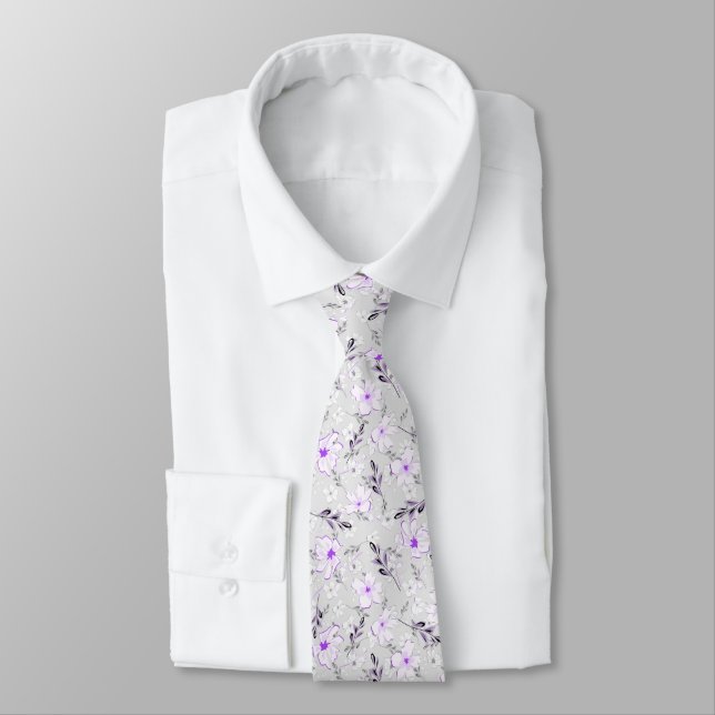Corbata Delicado patrón floral. (Atado)