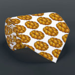 Corbata Desafío trenzado Pan de pan Festividades de la com<br><div class="desc">En el Necktie hay un ilustracion de marca original de una hilera de panes de jalá trenzados. Ideal para celebrar las fiestas judías. ¿No ves lo que estás buscando? ¿Necesita ayuda con la personalización? Contacte con Rebecca para que tenga algo diseñado para usted.</div>