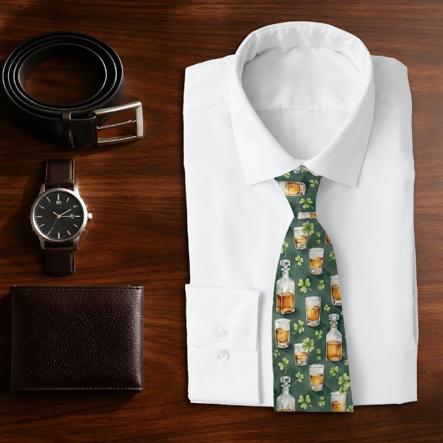 Corbata Día de San Patricio Whisky y Tréboles (Subido por el creador)