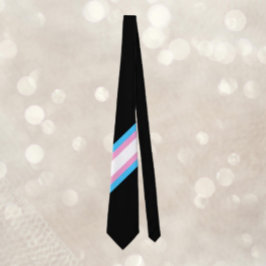 Corbata Diagonal Orgullo Trans: Golpeando con Orgu