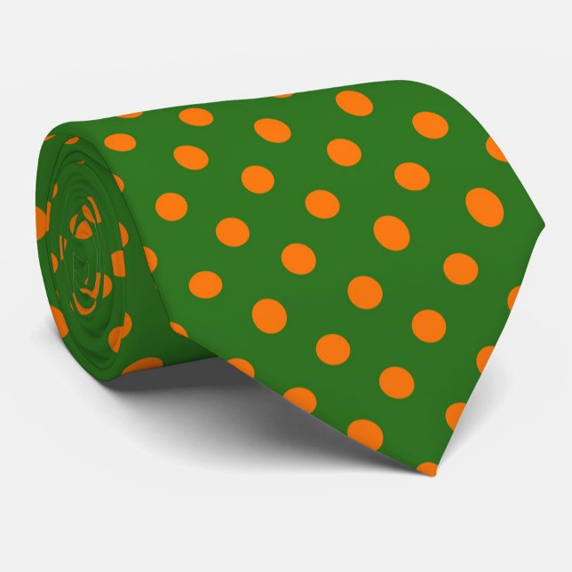 Corbata Diseño de patrón de lunares naranja sobre verde (Subido por el creador)