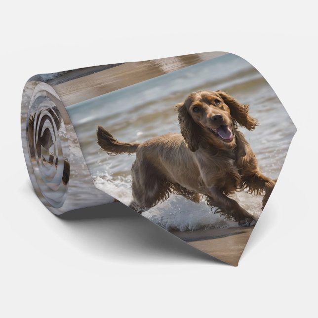 Corbata "Diversión costera: Cocker Spaniel juega en el océ (Enrollado)