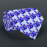 Corbata Dreidel, Dreidel, Dreidel<br><div class="desc">Corbata azul claro de los hombres con una imagen de sueños reales azules y dorados. Vea toda la colección Hanukkah Tie en la categoría ACCESORIOS de la sección VACACIONES.</div>