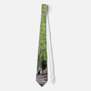 Corbata El caminar con el papá