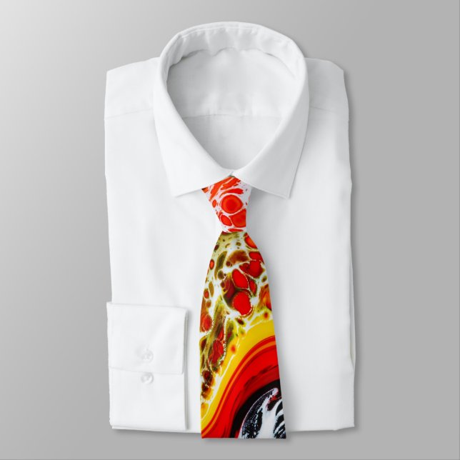 Corbata El lava caliente rojo, el empate masculino (Atado)