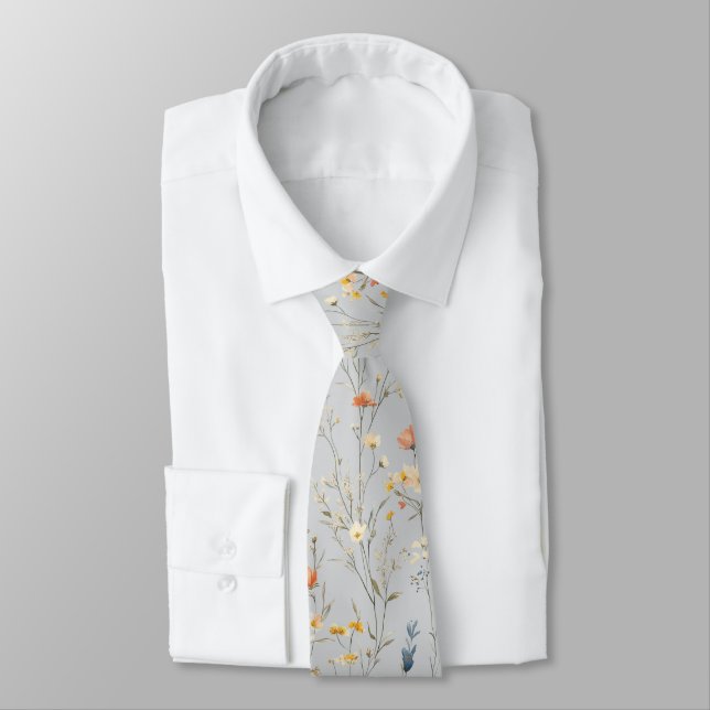Corbata Elegante floral de verano sobre gris claro (Atado)