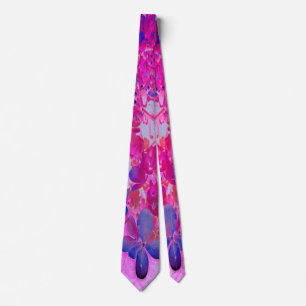 Corbata Elegante Hortensia Fuchsia y Limelight Azul Oscuro