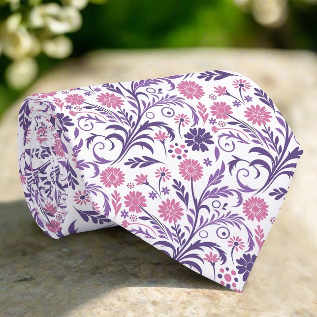 Corbata Elegante Ilustracion Floral En Fondo Blanco (Subido por el creador)