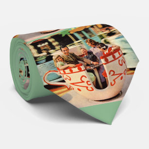 Corbata estampa de paseo en taza de té