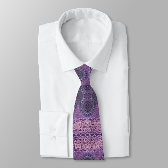 Corbata Estilo morado de boho (Atado)
