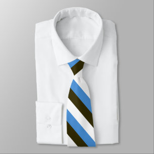 Corbata estonia