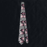 Corbata falso rosa oro blanco mármol morado geométrico neg<br><div class="desc">Un diseño moderno y de moda,  con trinitenses rosas,  mármol blanco,  triángulos morados y negros sobre un fondo gris.</div>