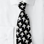Corbata Fantasma Halloween Negro y Blanco<br><div class="desc">Muchos fantasmas blancos espeluznantes sobre un fondo negro. Particularmente divertido para Halloween. Arte original de Nic Squirrell.</div>