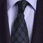 Corbata Fiscal de la Justicia de Blue & Silver<br><div class="desc">A primera vista, este diseño ornamentado parece ser un elaborado patrón geométrico, sin embargo, al realizar una inspección más cercana se verá que está compuesto por las escalas de la justicia, creando un patrón atractivo ideal para un abogado, abogado, profesional legal o estudiante de derecho que esté celebrando su graduación...</div>
